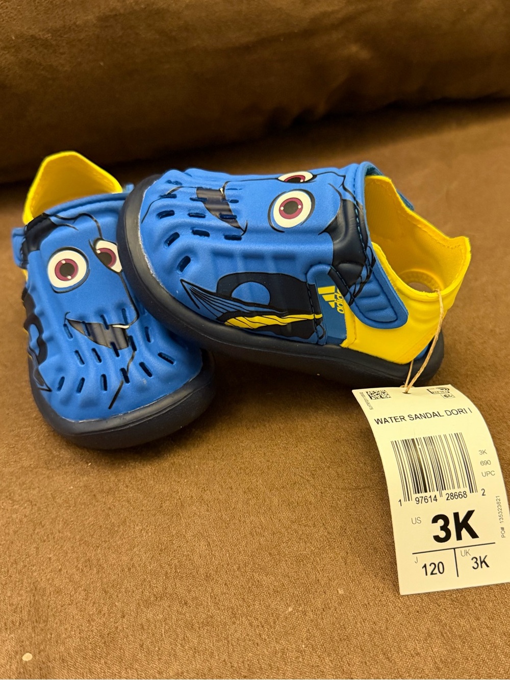 Adidas Dory Water Sandals size 3K